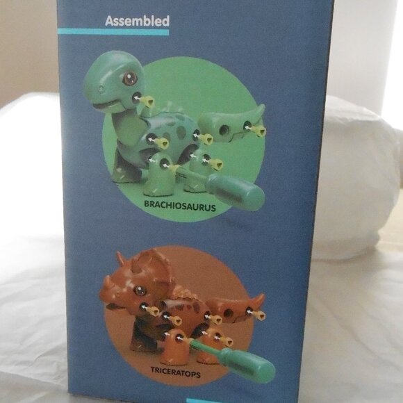 Dinosaur DIY Assembled Toy Series-4 Mini Dinosaurs-T Rex Triceratops Ages 3+ NEW - Picture 4 of 4